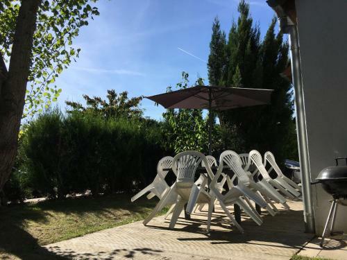 Hostal Gite Des 3 Cigognes