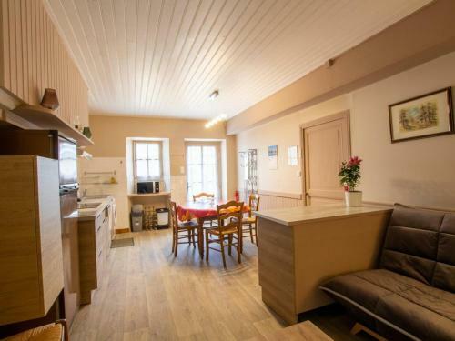 G�te Cornille, 3 Pi�ces, 4 Personnes - Fr-1-616-183