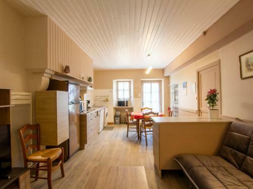G�te Cornille, 3 Pi�ces, 4 Personnes - Fr-1-616-183
