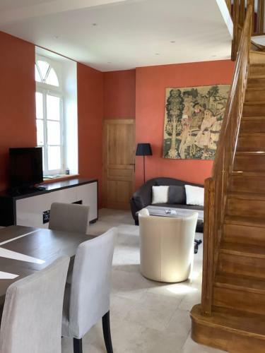 Pavillon De La Garde