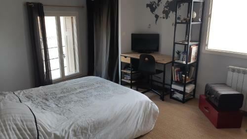 Maison de Village � 20 Minutes de La Mer