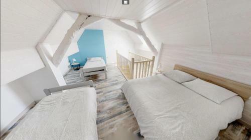Charmante Petite Maison de La C�te Normande