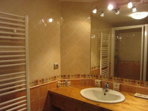Apartamento Appart 4 Pers Proximit� Lac Et Remont�es Le Praz - Arrayanes