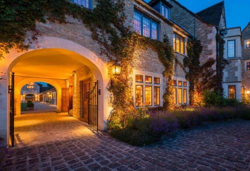 Hotel Whatley Manor