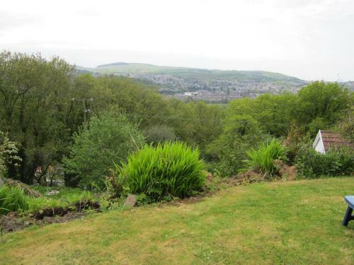 Hostal Cwmbach Guest House