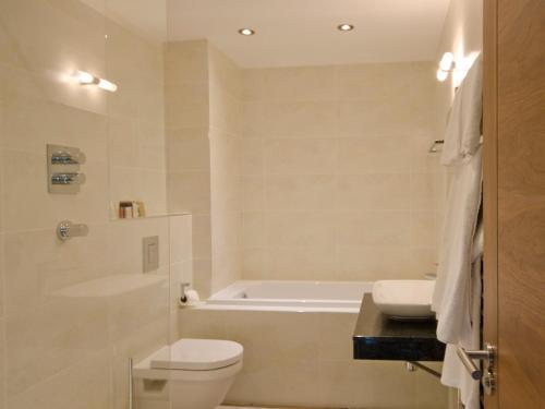 Kinmel Manor Hotel