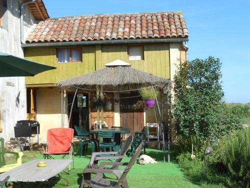 Arie Chez Mimosa