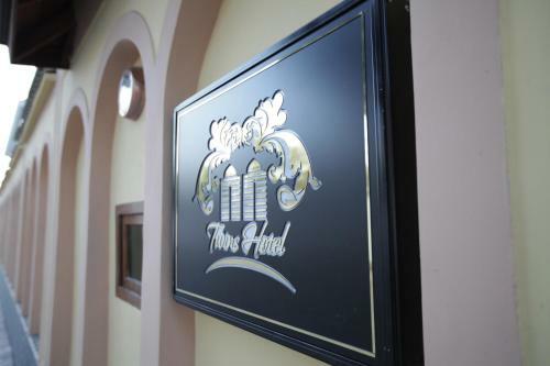 Twins Hotel