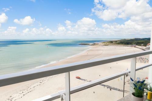 Apartamento Strandappartementen de Gulden Stroom