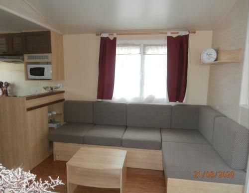 Studio + Mobil Home Sur Terrain Priv� Sur L'ile D'ol�ron