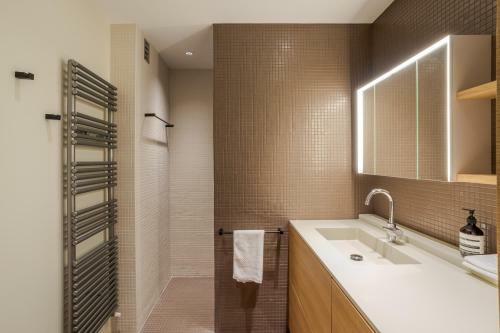 Apartamento de Bon Matin - Au Dessus de L'h�tel Castelbrac