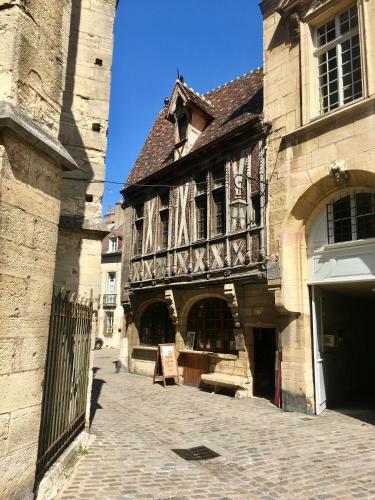 Apartamento Le Relais Des Ducs : Centre Historique Dijon