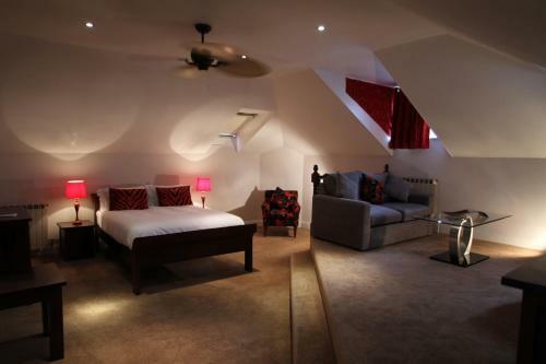 The Inn Boutique Hotel Bar And Restaurant