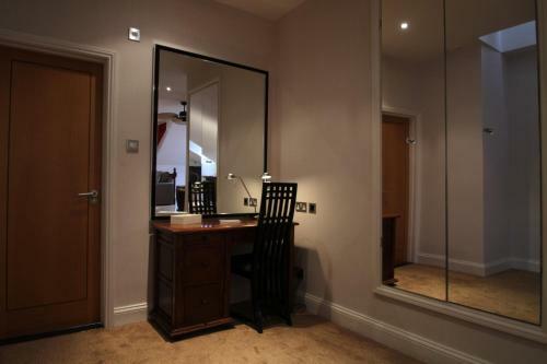 The Inn Boutique Hotel Bar And Restaurant