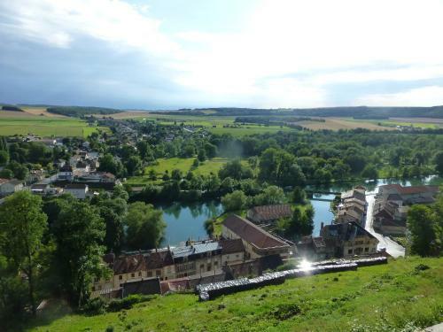 Bed & Breakfast Les Chambres de La Ville Haute