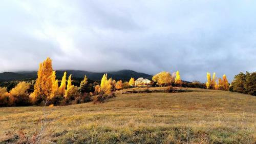 Hostal La Ferme Du Riouclar