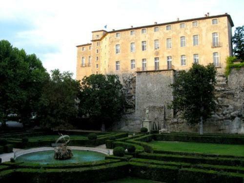The Provence Villa