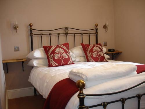 Hostal Burcott Mill Guesthouse