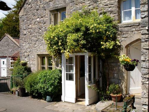 Hostal Burcott Mill Guesthouse