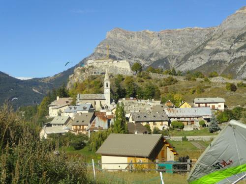 Au Paradis Des Grillons