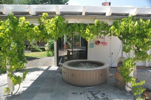Cottage "le Pre Calas" | Etang, Parc Enfant Et Spa