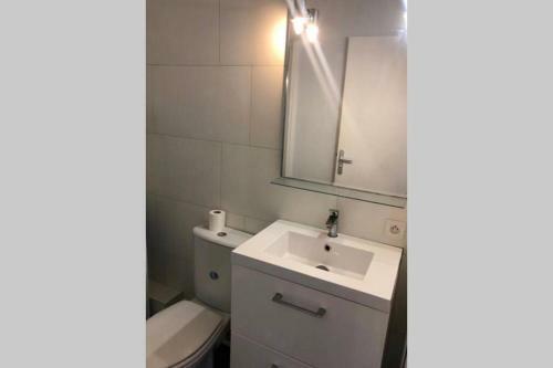 Apartamento Studio Terrasse Avenue de Gaulle 200m de La Plage