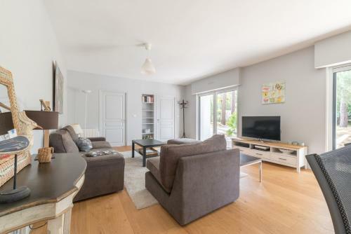 Maison Familiale Avec Jardin � 500 M de La Mer