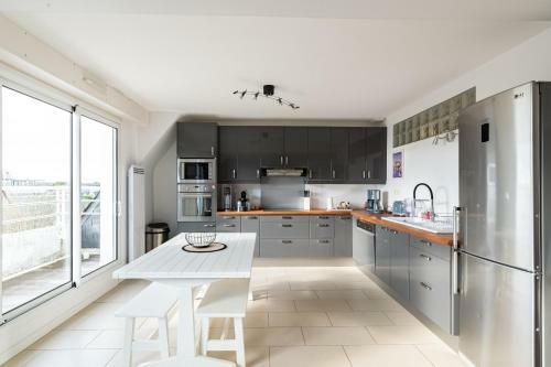Apartamento Superb Apt With Balcony And Nice View