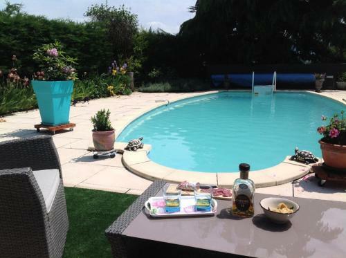 Apartamento Maison 4 Pi�ces 6 Pers Piscine Priv�e 80748