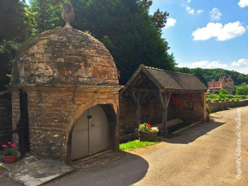 Hostal Chateau De Balleure
