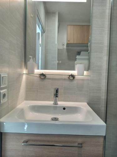 Apartamento Le Blue Studio Gambetta *face Gare* Parking *wifi*