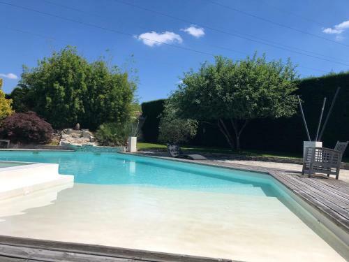Apartamento T2 Ind�pendant Dans Maison Avec Piscine Proche Bordeaux