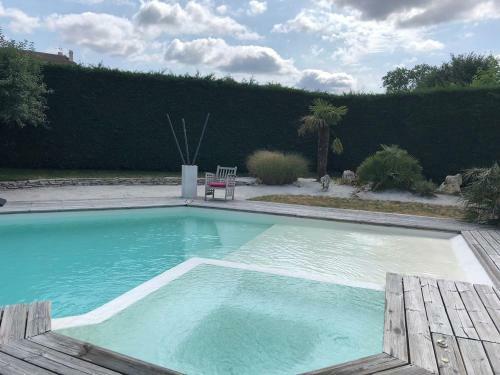Apartamento T2 Ind�pendant Dans Maison Avec Piscine Proche Bordeaux