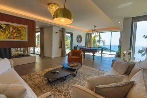 Unique - Villa Prestige Sur La Mer, Havre de Paix