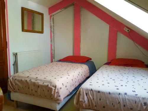 2 G�tes - 5 � 20 Pers - Domaine Des Loubi�res