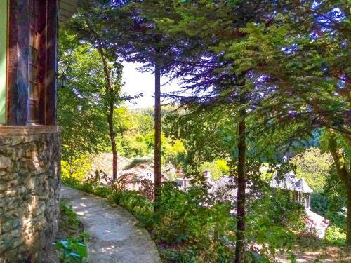 2 G�tes - 5 � 20 Pers - Domaine Des Loubi�res