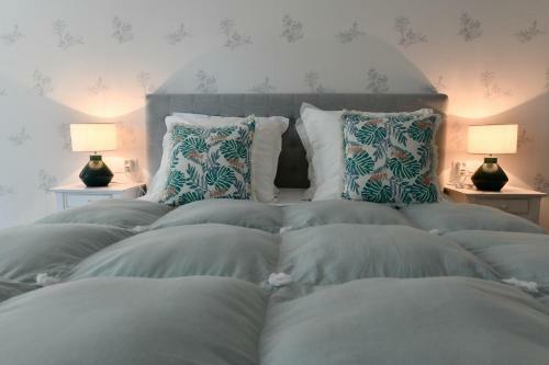 Hostal Chateau De Heaas