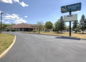 Hotel Quality Inn Central Wisconsin Airport