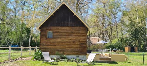 La Cabane De Fierville