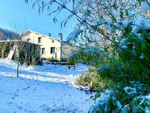 Grande Maison Avec Jardin Et Terrasse Priv�s