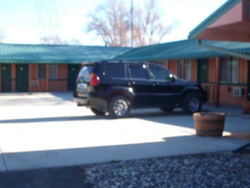 Western Motel Ranchester