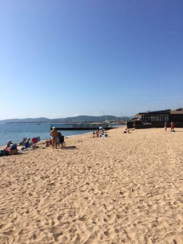 Apartamento Fr�jus Plage Komfortable Ferienwohnung Meerblick