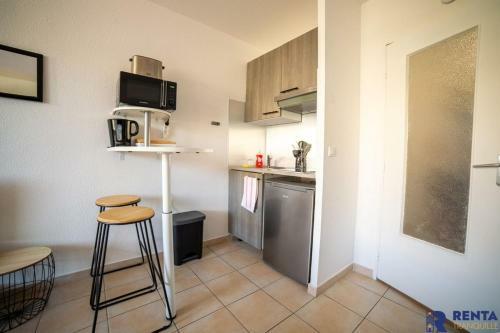 Apartamento L'auriasquepiscinebalconparking Priv�clim