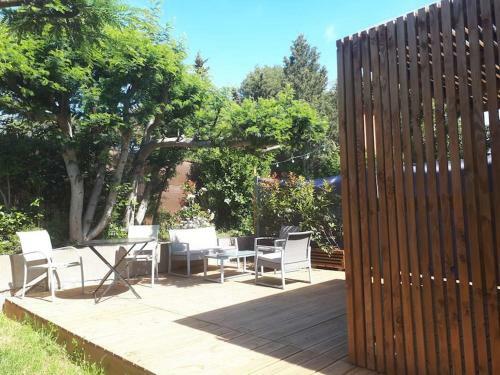 Apartamento Joli Studio Ind�pendant En Bois Avec Jacuzzi Prive