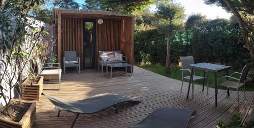Apartamento Joli Studio Ind�pendant En Bois Avec Jacuzzi Prive