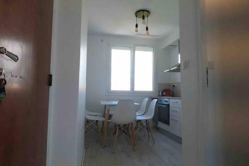 Apartamento Tr�s Beau T4 � Fr�jus Plage