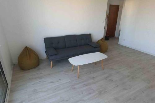 Apartamento Tr�s Beau T4 � Fr�jus Plage