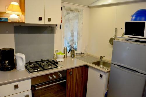 Charmant Mobilhome - 2 Chambres - Camping 4 �toiles