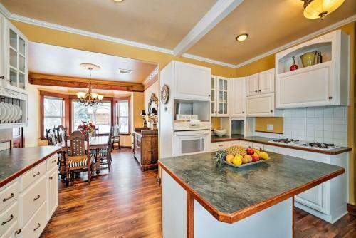 Spacious Montana Getaway, 35 Mi To Bridger Bowl!
