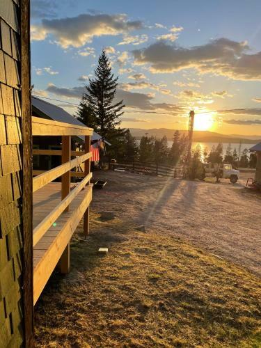 Amazing Sunsets, Stationcreek Cabin, Flathead Lake
